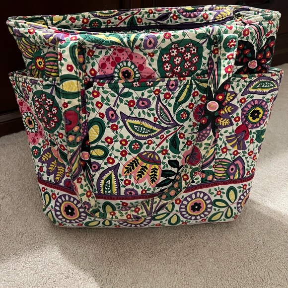 Vera Bradley Tote - Picture 6 of 6